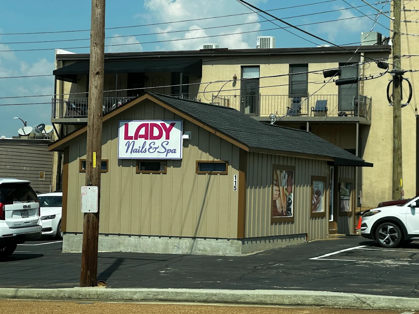 Lady Nails New Albany MS